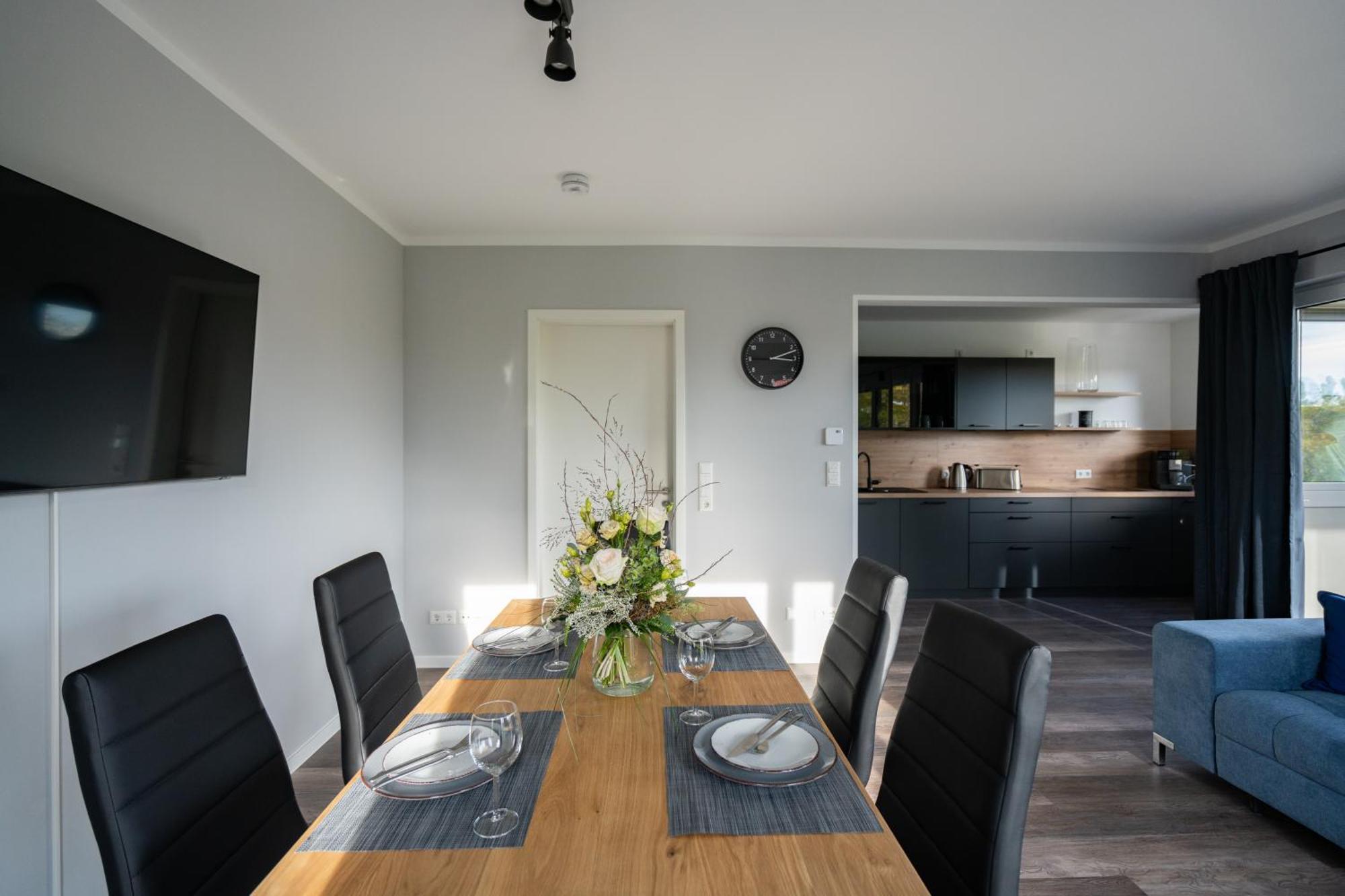 Cozy City Dream Apartment Mit Terrasse Und Parkplatz - 90M² Dresden Exteriör bild