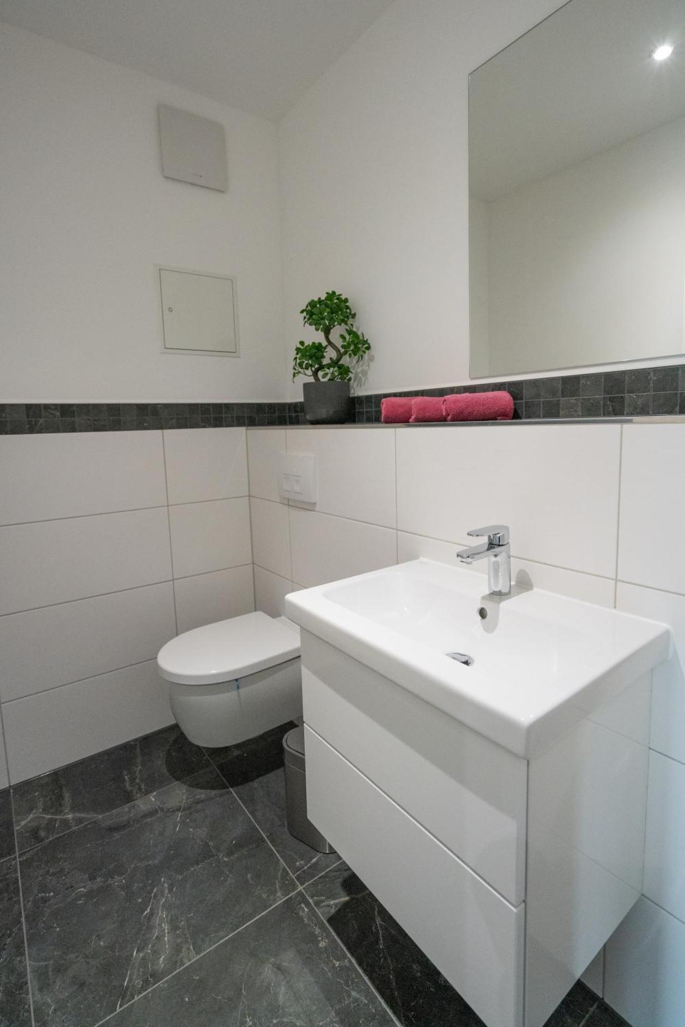 Cozy City Dream Apartment Mit Terrasse Und Parkplatz - 90M² Dresden Exteriör bild